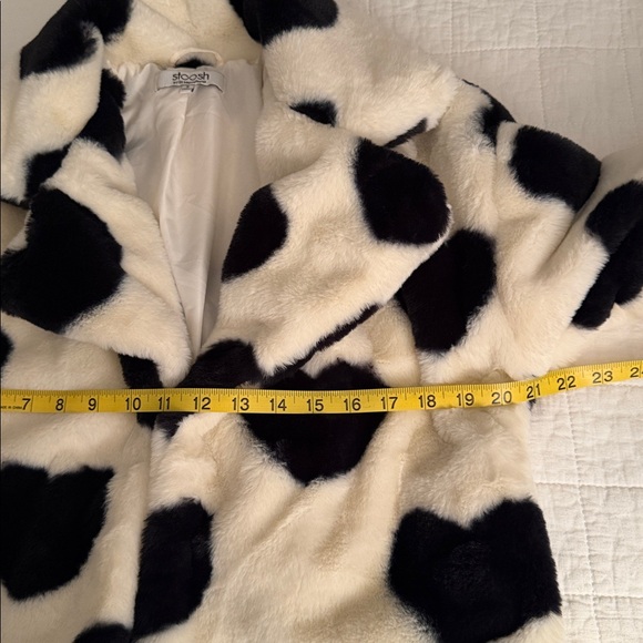 Stoosh Faux Fur Heart Print Jacket Women’s Small Black White Cozy Plush Y2K - Picture 9 of 12